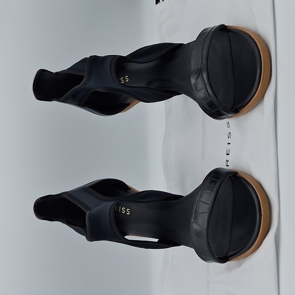 NEW Reiss Camille Embossed Leather & Neoprene Sandals - Picture 5 of 16